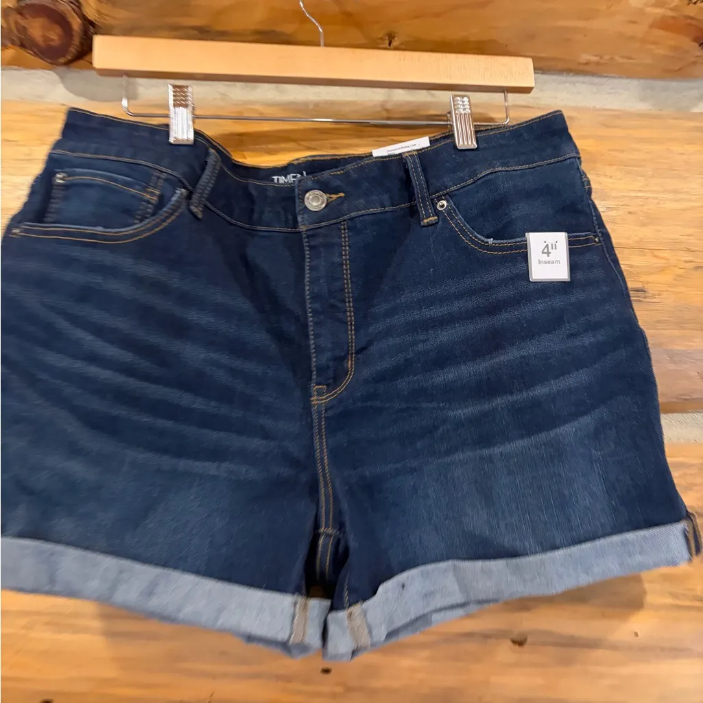 NWT Time and Tru Mid - Image 3