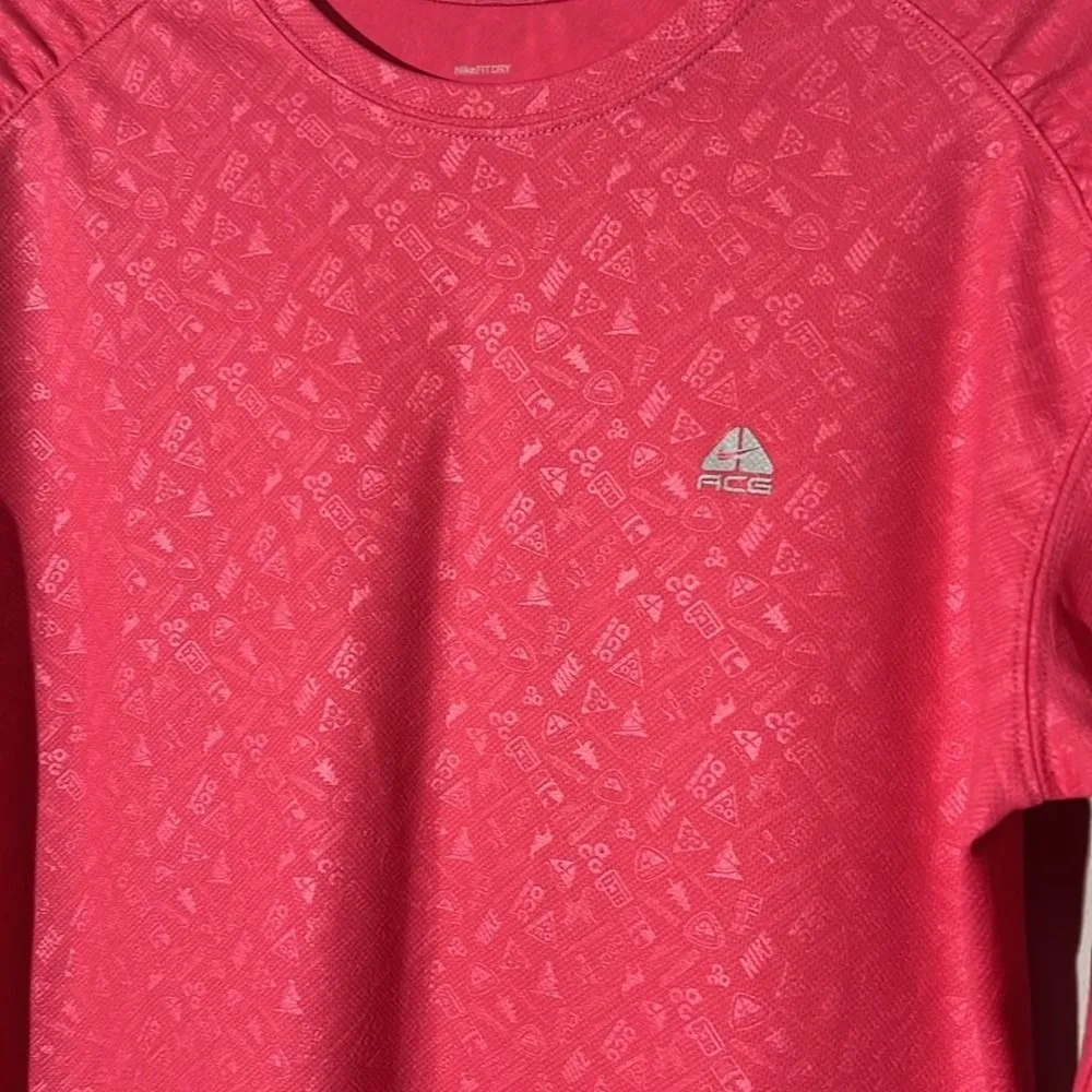 Nike Fit Dry ACG Dry Fit Long Sleeve Textured T - Image 2