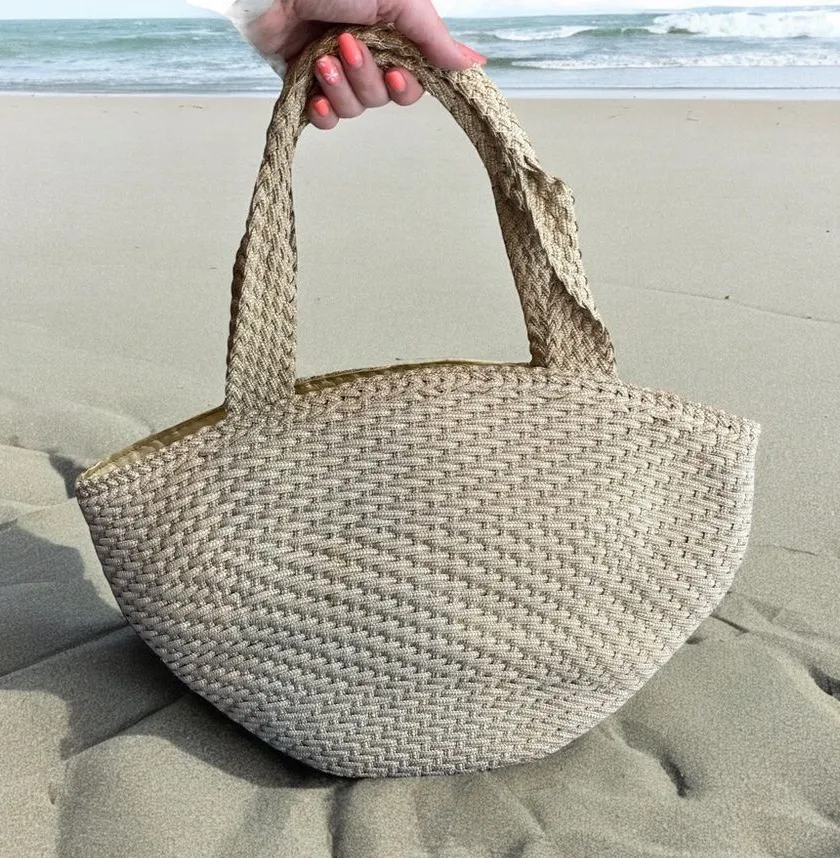 De Vecchi By Hamilton Hodge Woven Top Zip Beach Bag Natural Beige Italian Made Tan - Image 1