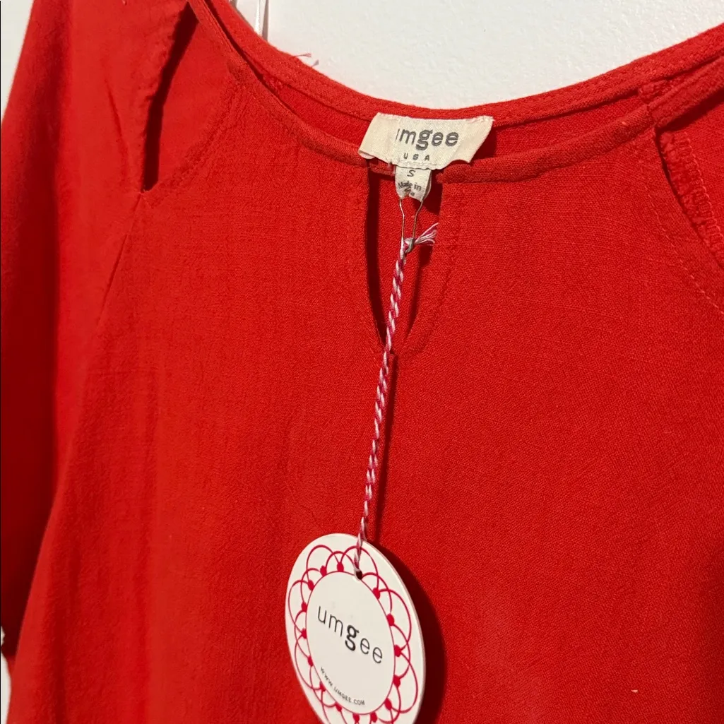 Umgee Linen Blend Cut Out Round Neckline Top with Frayed Fringe Hem - Image 7