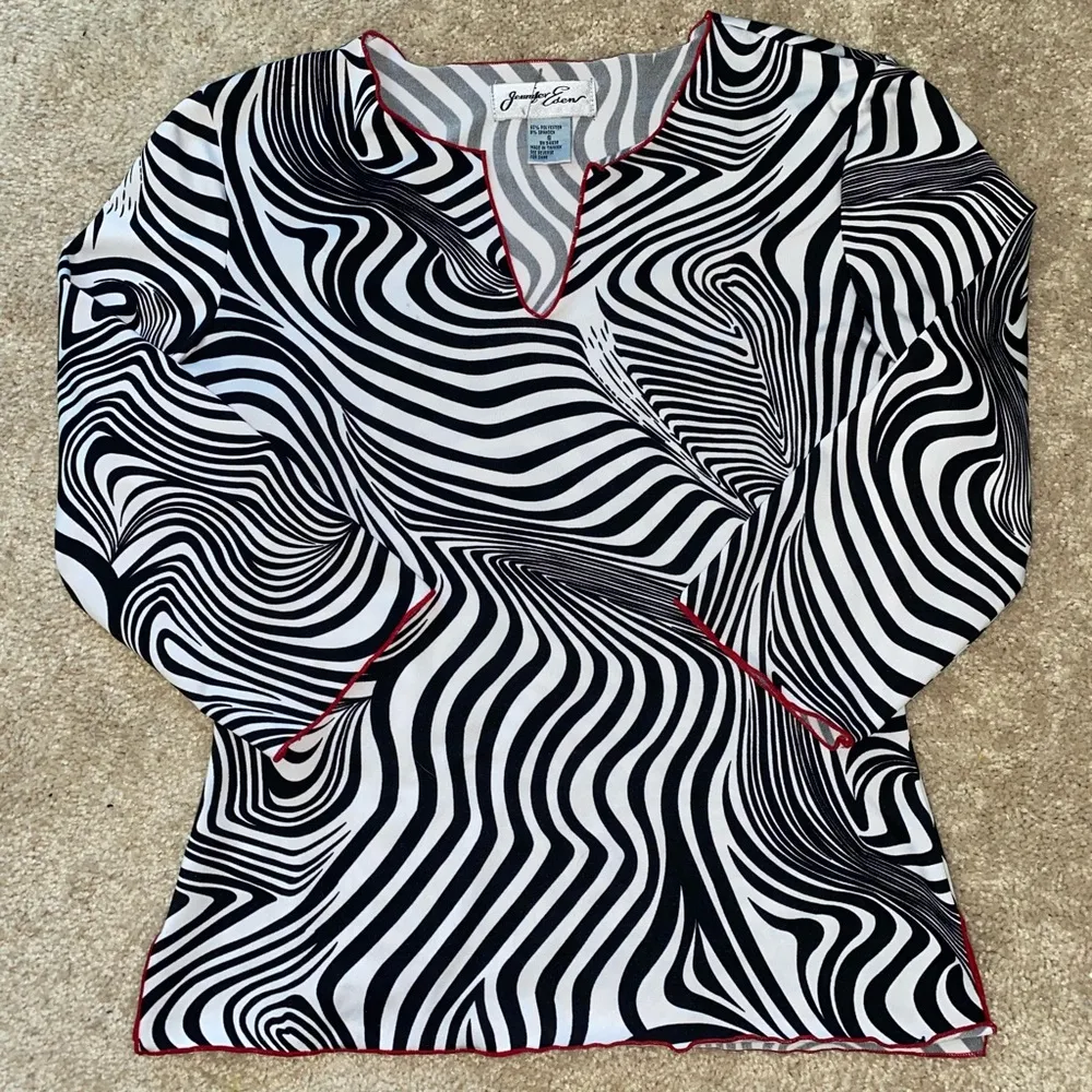 vintage 90s black and white psychedelic swirl top - Image 3