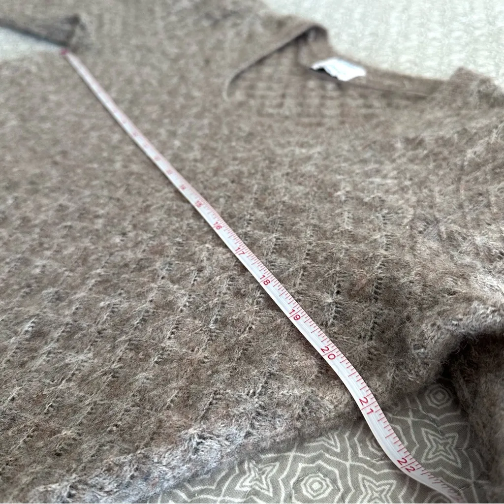 Old Navy Pointelle Knit Wool Blend Pullover Long Sleeve Sweater Beige Size L - Image 7