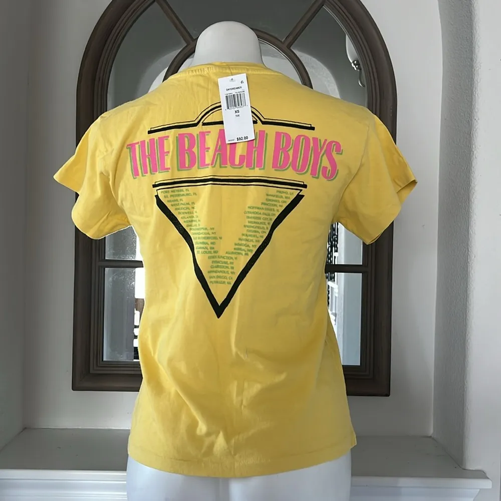 DAYDREAMER The Beach Boys 30th Anniversary Tour Tee in Yellow Bloom Size XS NWT - Image 7