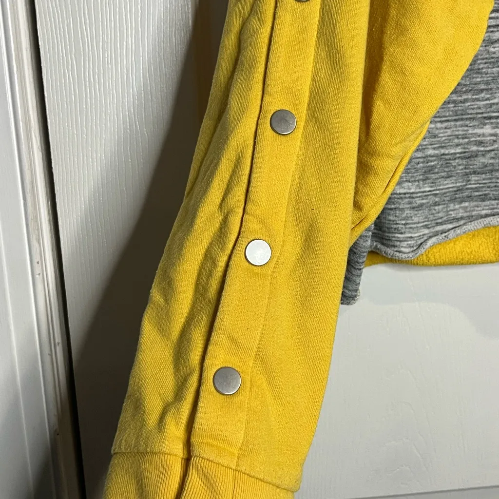 Victoria’s Secret Pink Cropped Sweatshirt -Snaps on sleeves - Yellow - Sz. Large - Image 4