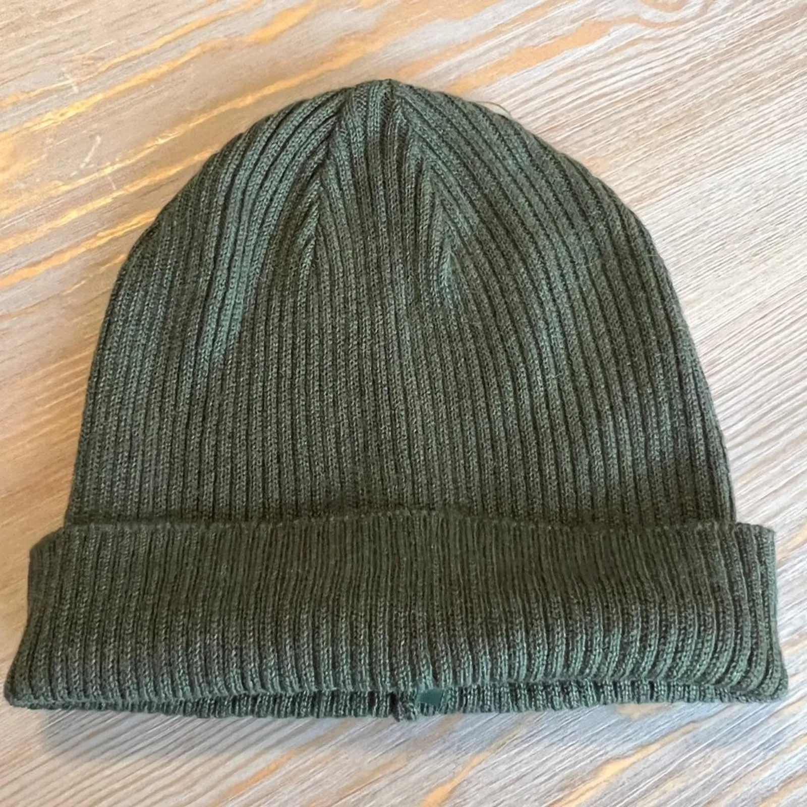 Wild Fable Women's Green Ribbed Winter Hat - NWT - Image 6