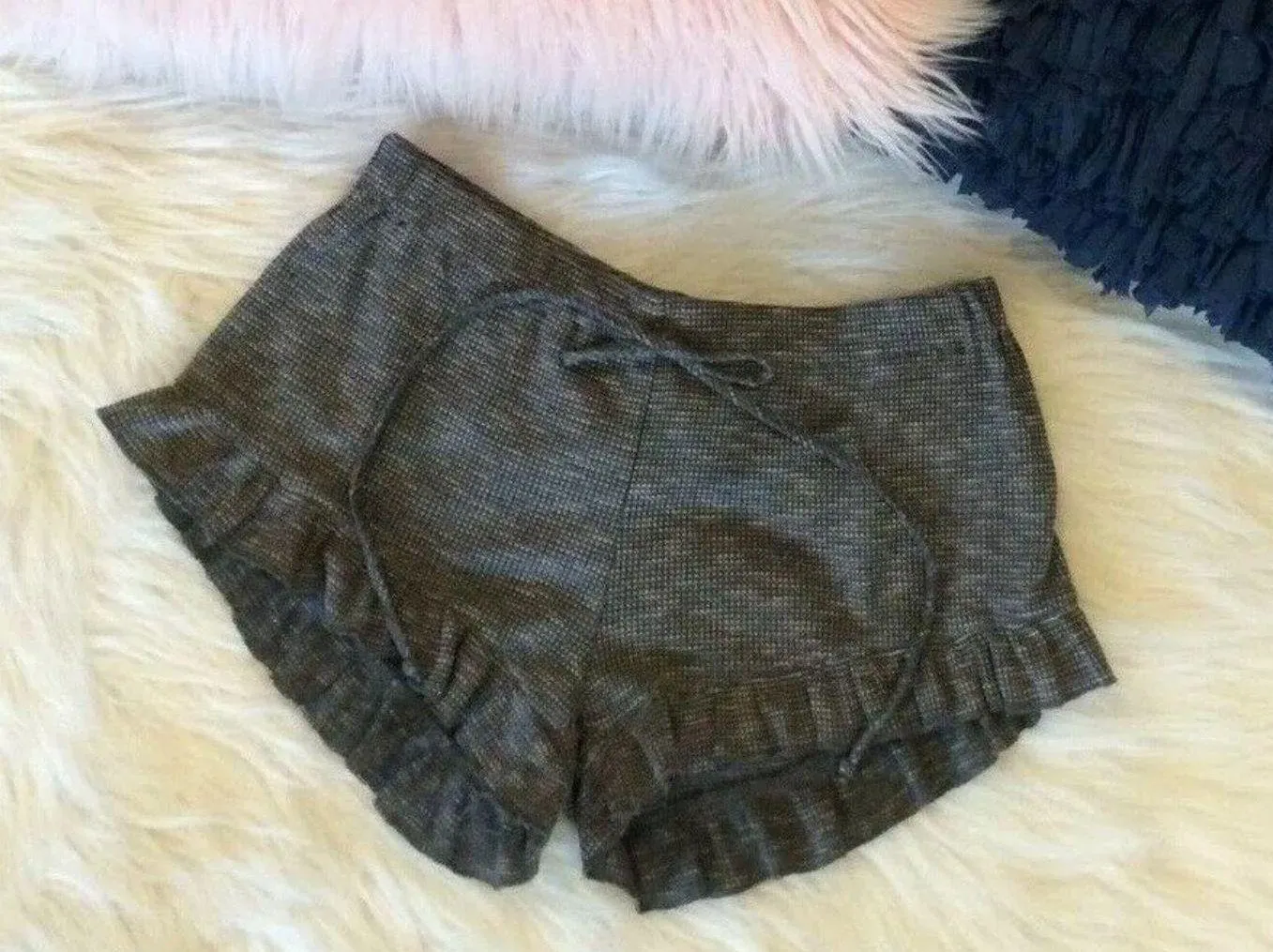 Boutique Shorts Ruffle Hem Elastic Waist Womens Small Bloomer Multiple - Image 3