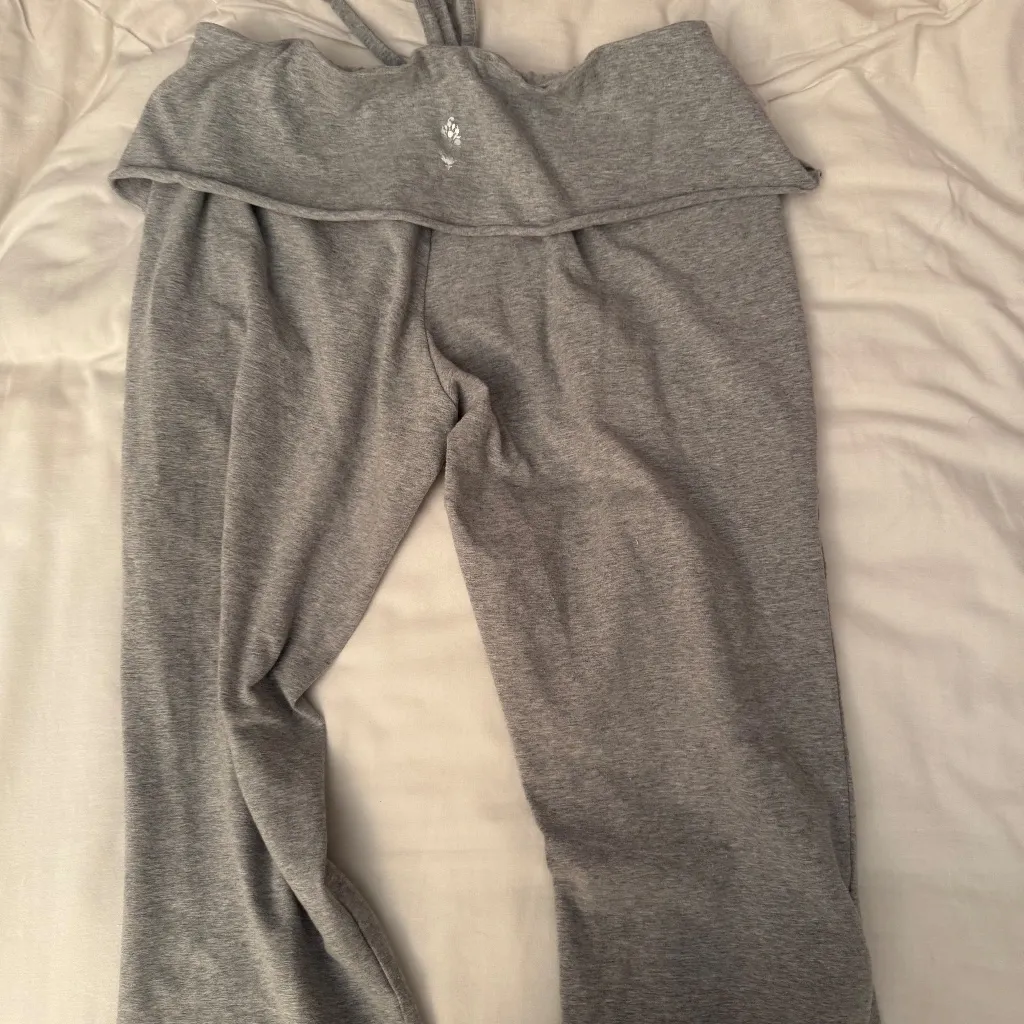 Free People Movement So SImple Flares Gray Size M - Image 3