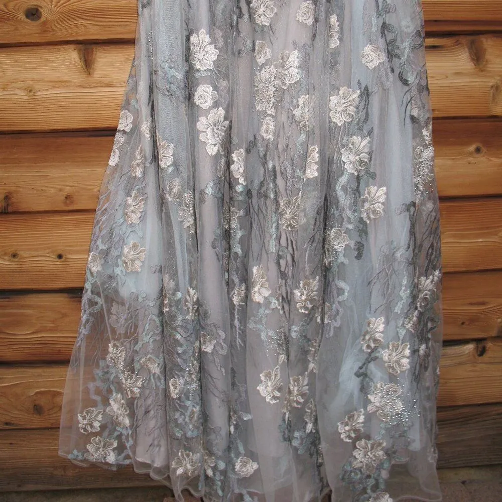 MAC DUGGAL 20294 Green Floral Embroidered Short Sleeve Gown - Image 13