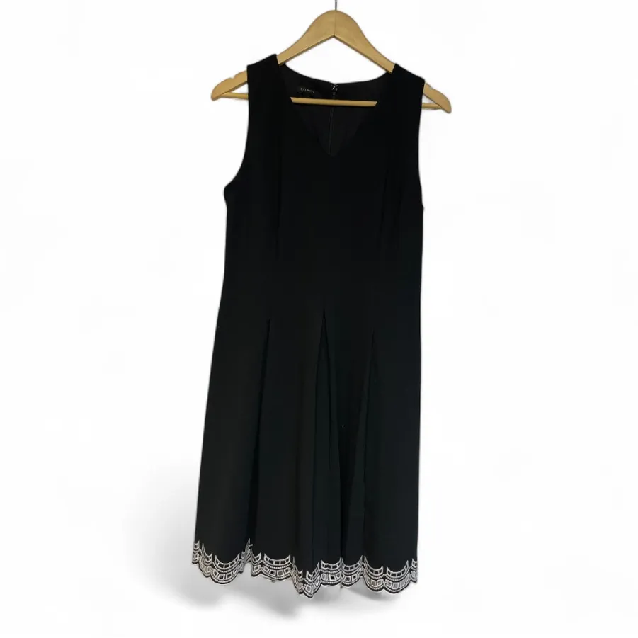 Talbots Embroidered Ponte Fit & Flare Dress Black White Women’s 8 V Neck - Image 3