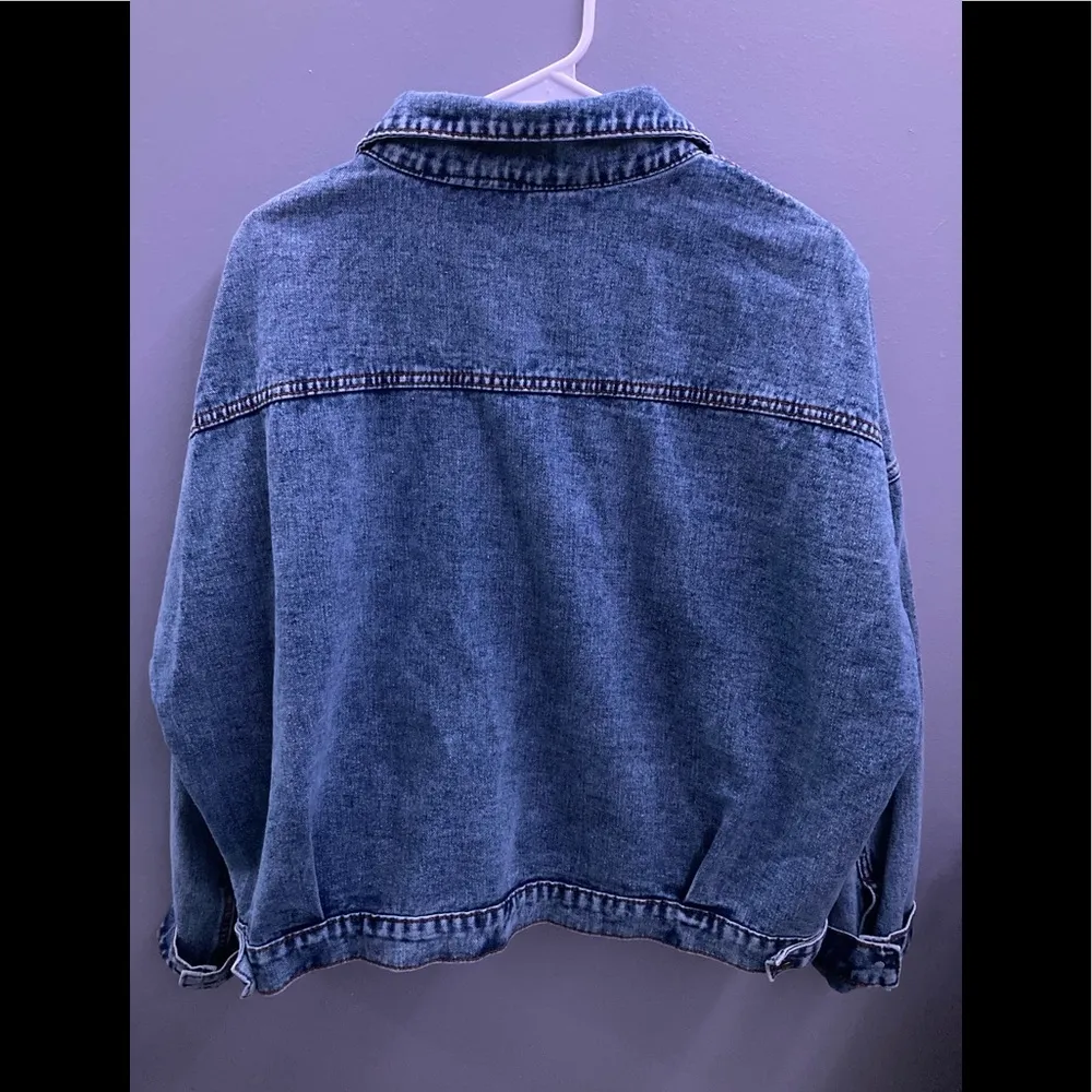 Double Pocket Button Front Denim Jacket - Image 7