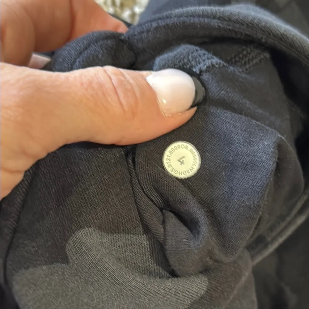 Lululemon  Scuba Joggers 4 - Image 2