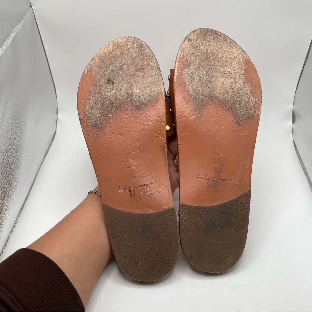 beek Lovebird Stud Leather Sandal slip on size 11 loose studs brown - Image 6