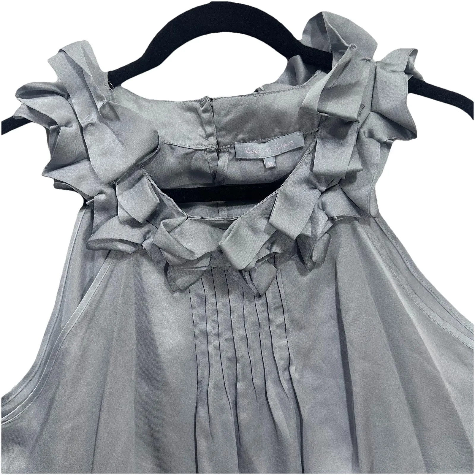 Violet & Claire Gray Halter Top - Image 3