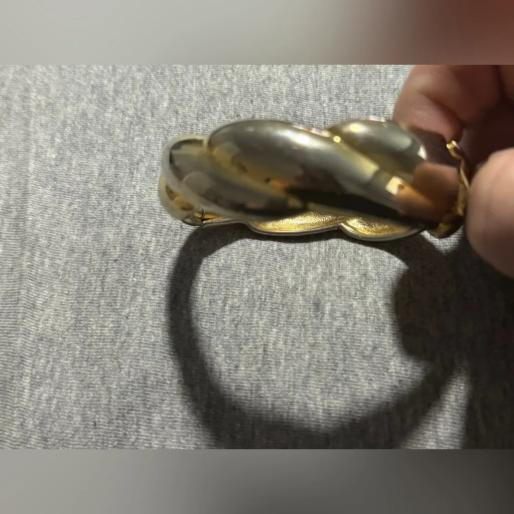 Gold and Silver Twisted Ring - Image 2