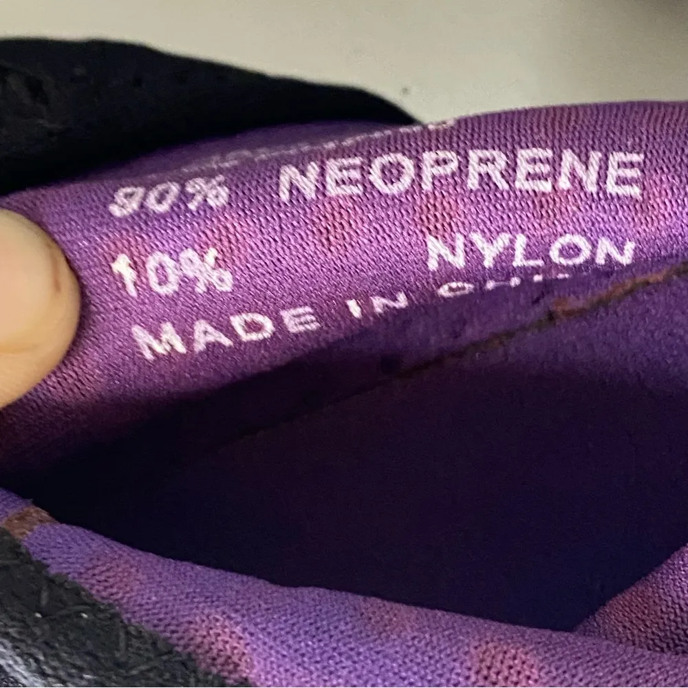 Akona Adventure Gear Womens Size 8 Black Lightweight Water Shoes - Image 12