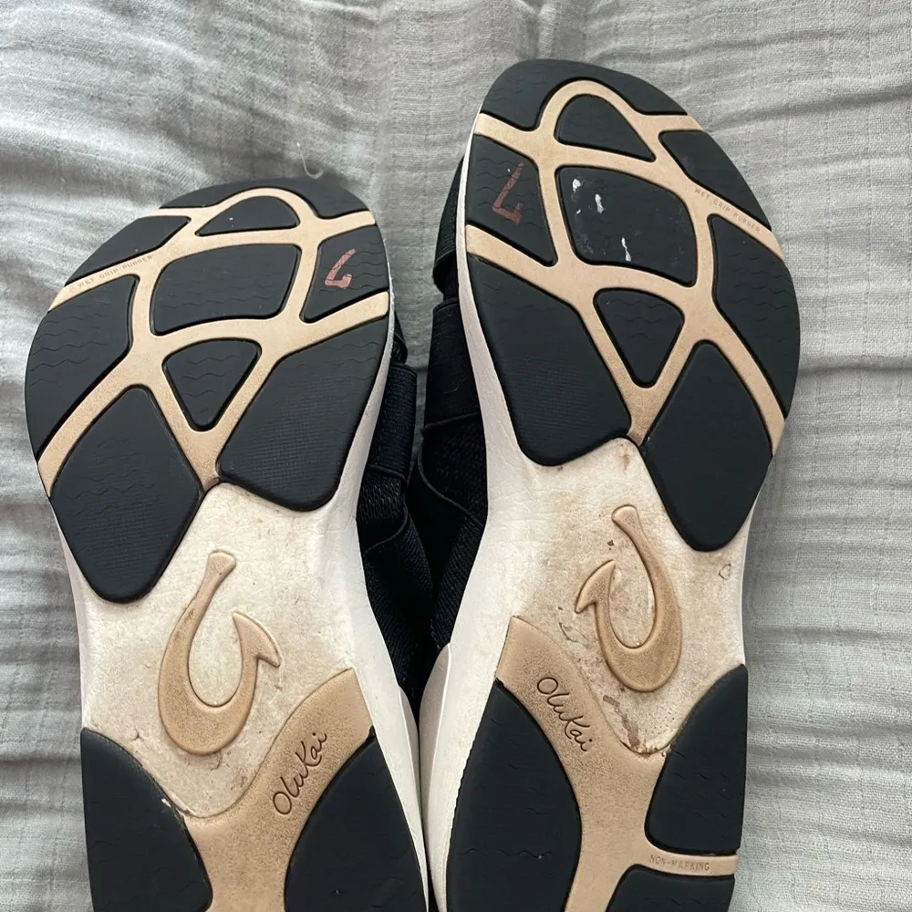 Olukai mikilua kakoo slip on shoes women’s 7 - Image 4