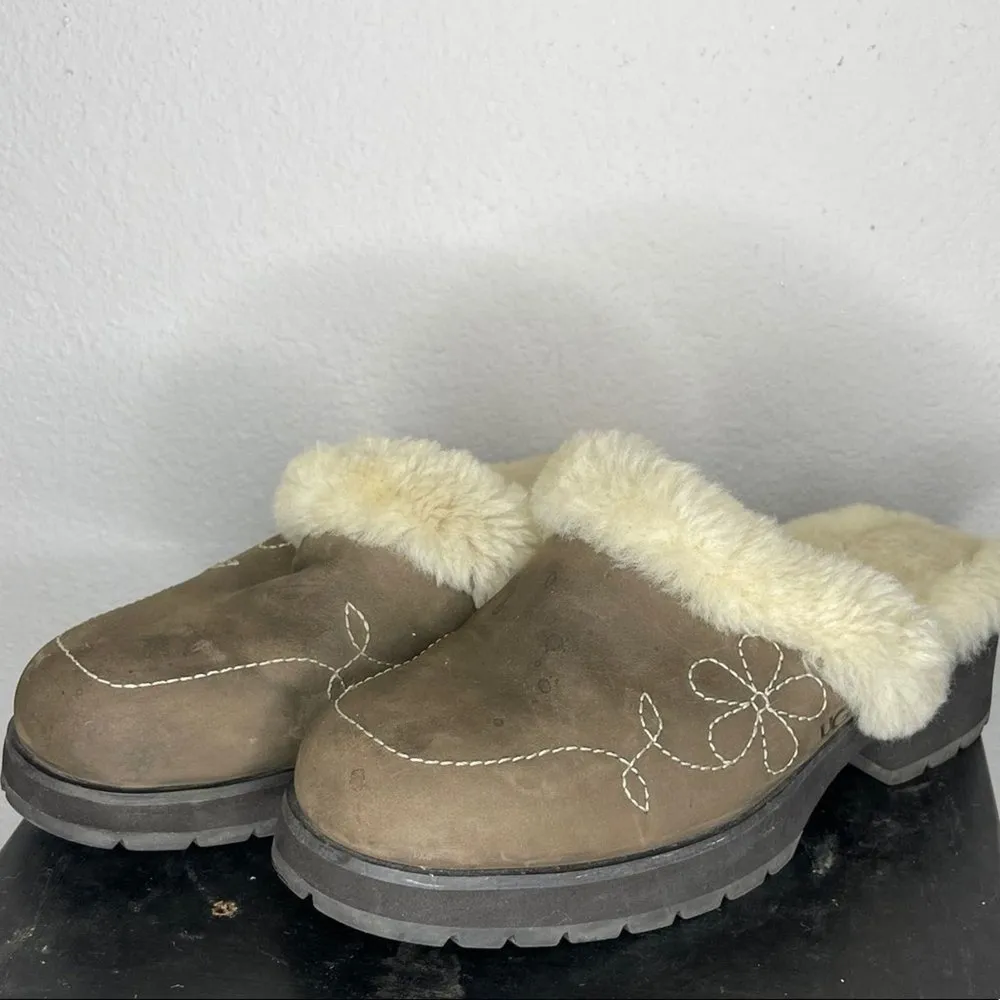 UGG 5464 Blossom Mules‎ - Image 3