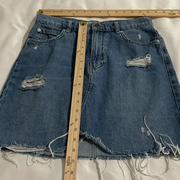 Free People We the Free Denim Mini‎ Skirt Size 28 Hallie Distressed - Image 4