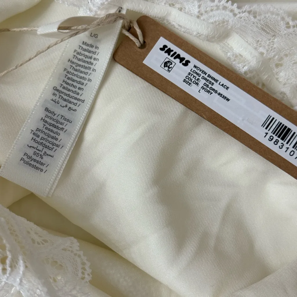 Skims Woven Shine Lace Long Dress in Ivory, Size Large - Image 4