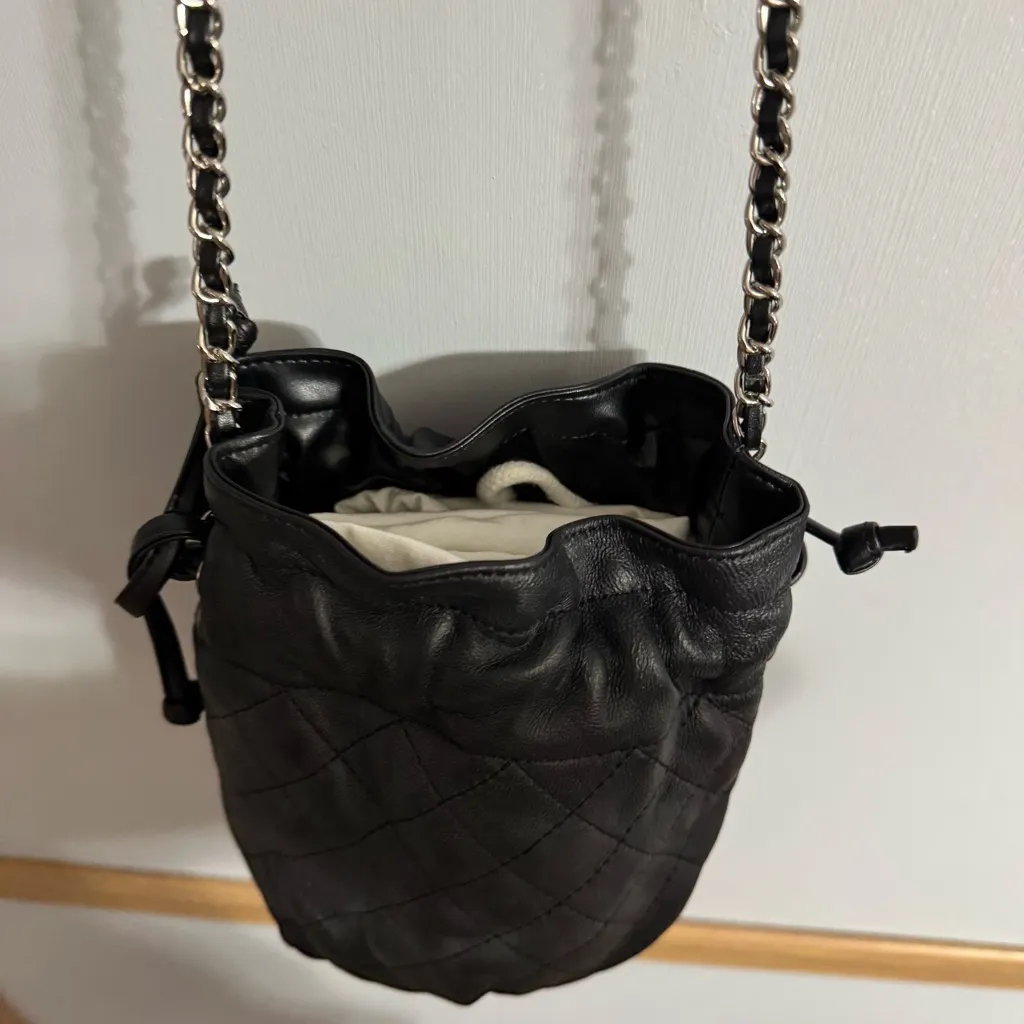 Zara Black Quilted Chain Bag - Image 5