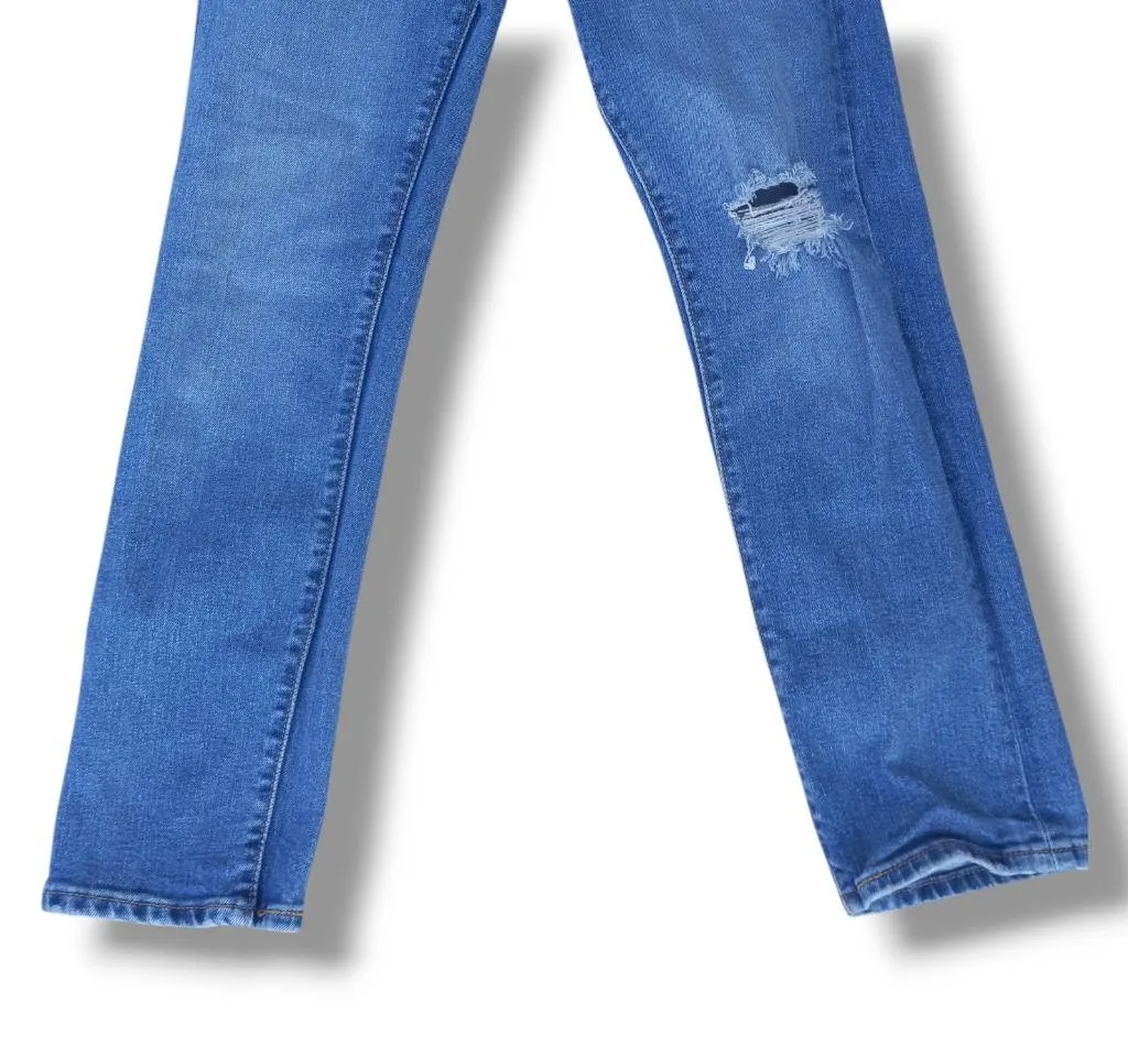 Levi Wedgie Straight Distressed Jeans-Size 25-Button Fly-Medium Wash-Mid Rise - Image 5