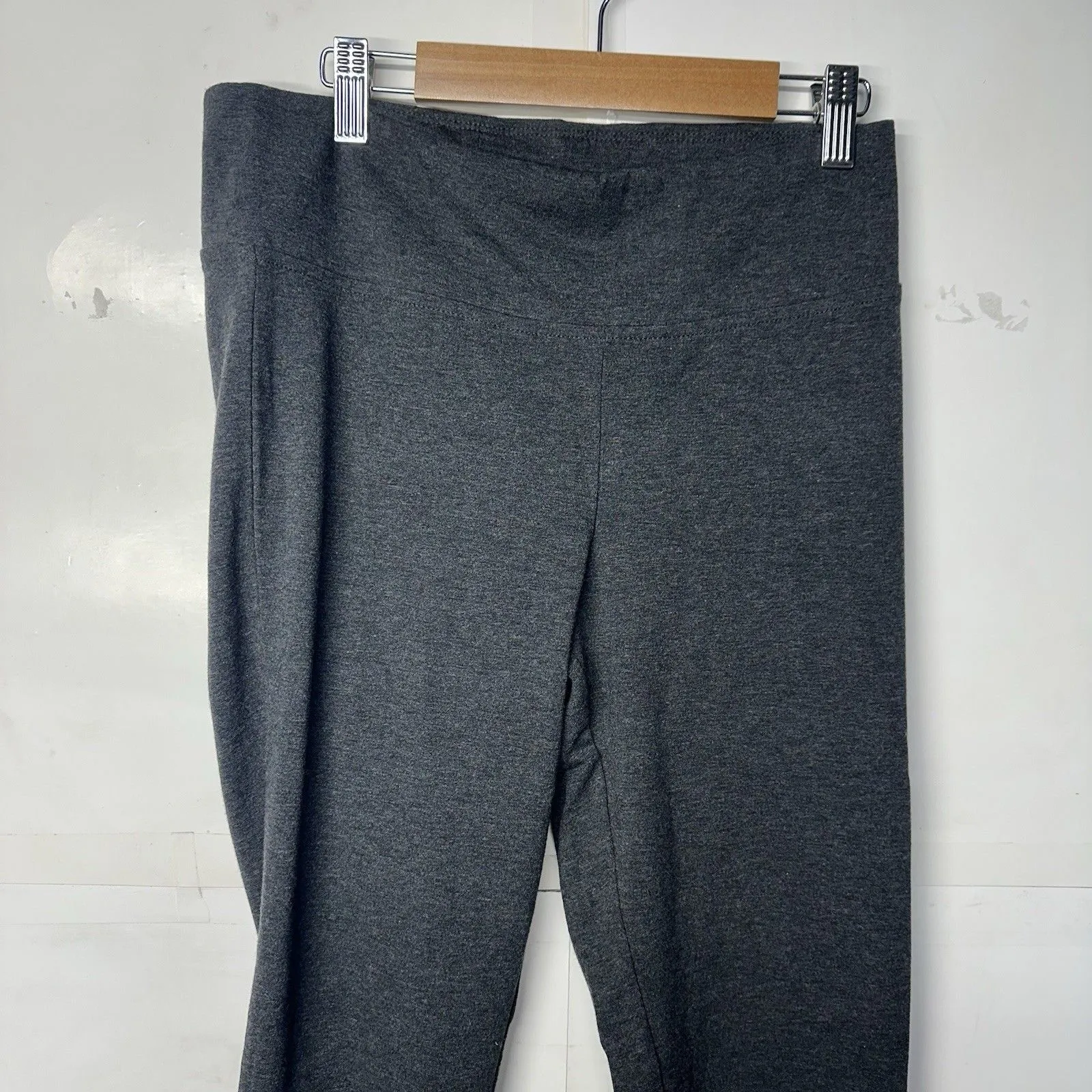 Blackout Hue Women’s Dark Grey Leggings Stretch Comfort Activewear Size M - Image 4