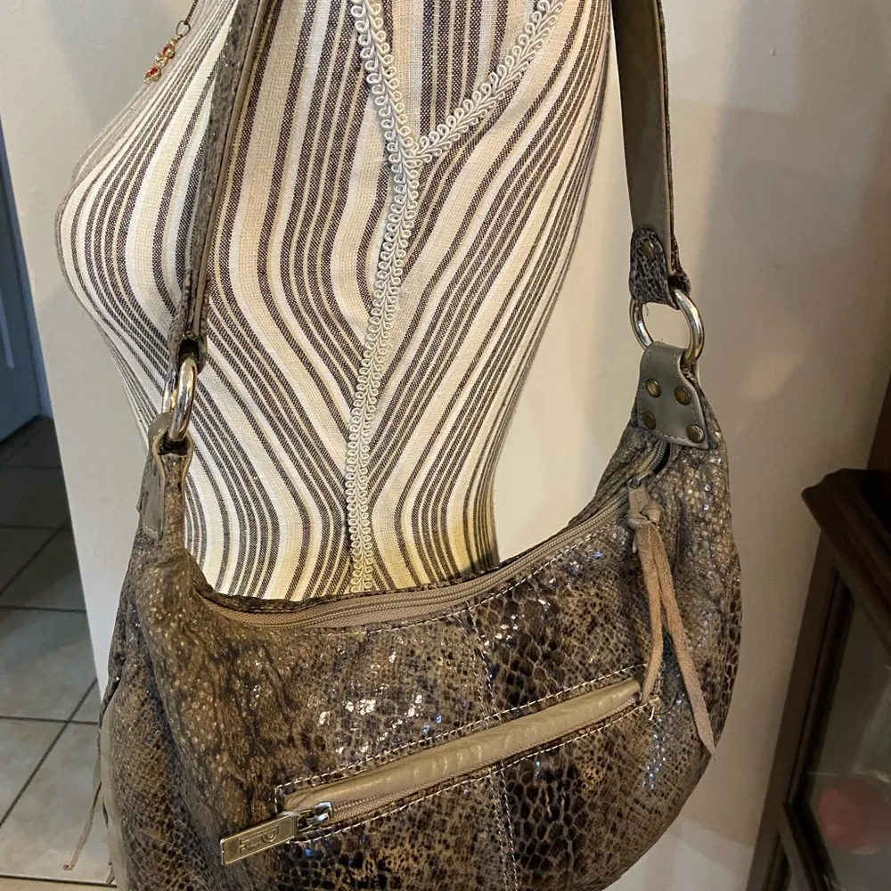 Pinky leather Brown Snake Print Shoulder Bag - Image 4