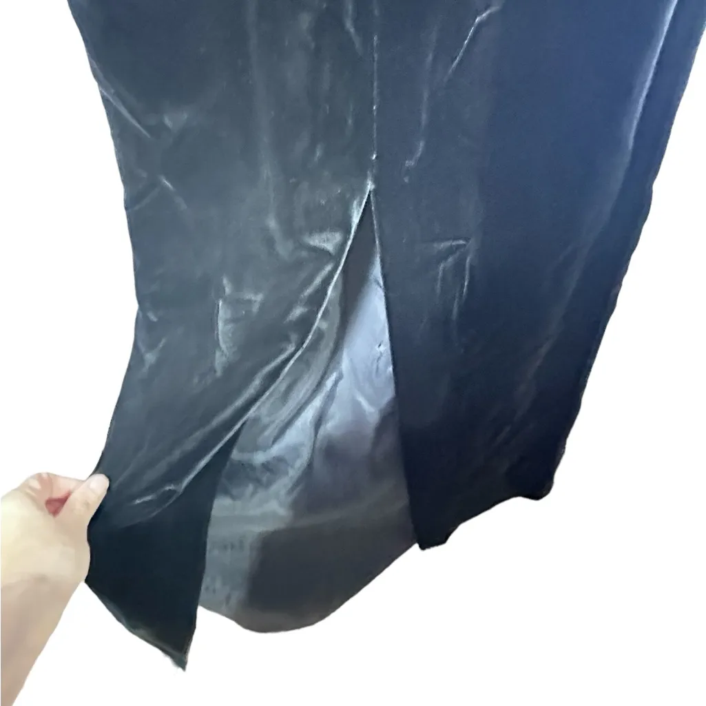 Stunning Velvet Sequin Short Sleeve Full Length Dress W/Sexy High Slit Vintage 8 Black - Image 12