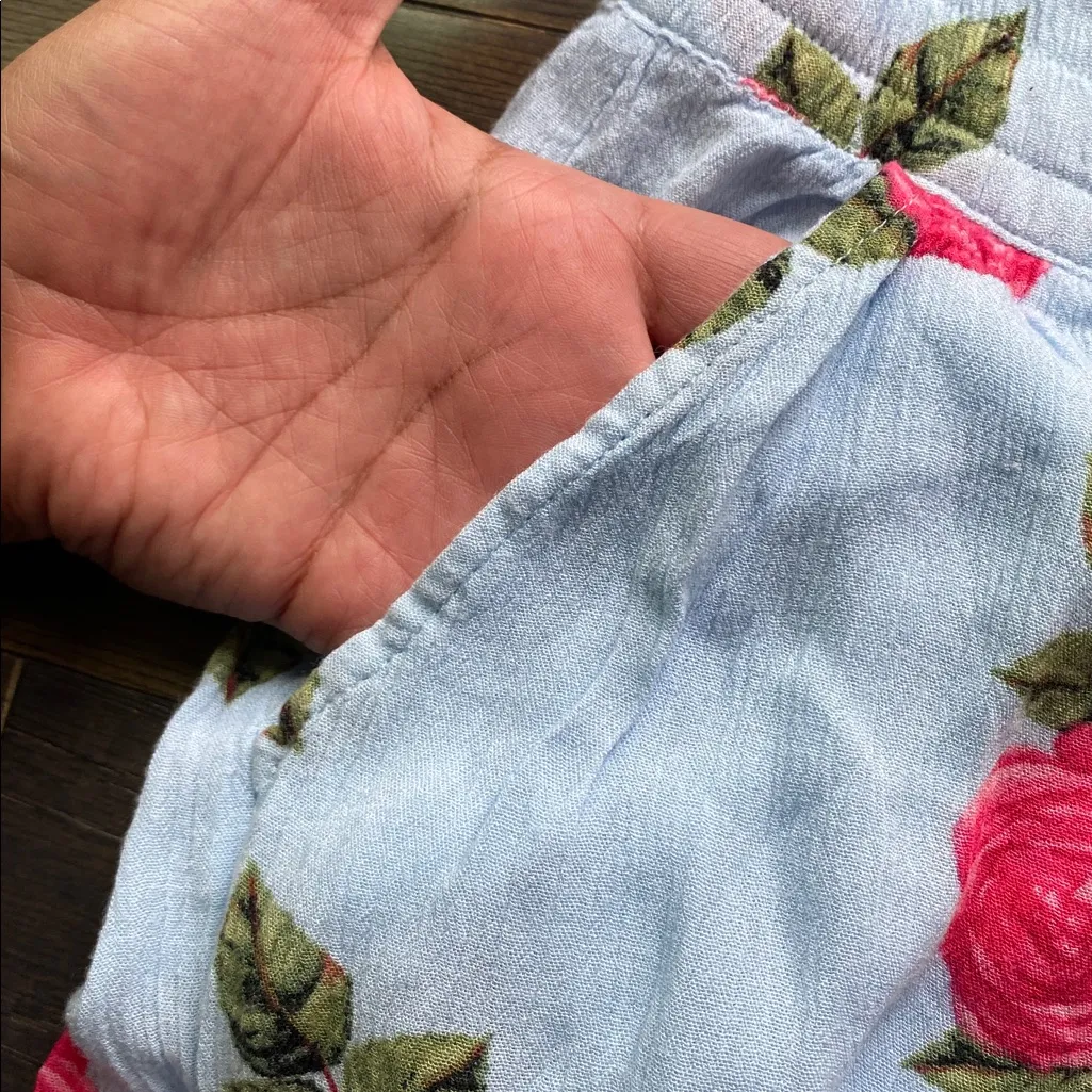 P.J. Salvage Floral Cover Up Pant Womens Sz Large Blue Pink Print - Image 4