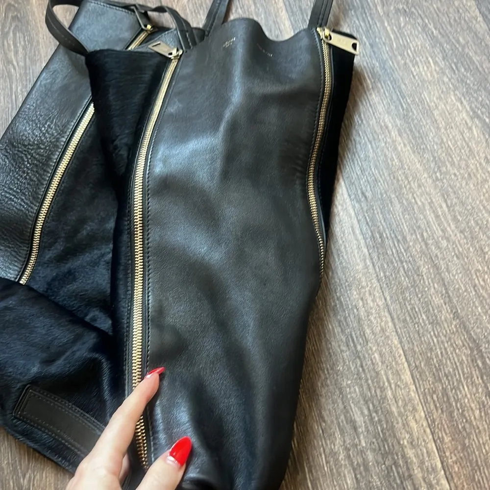 Large Pony Tote Bag - Image 10