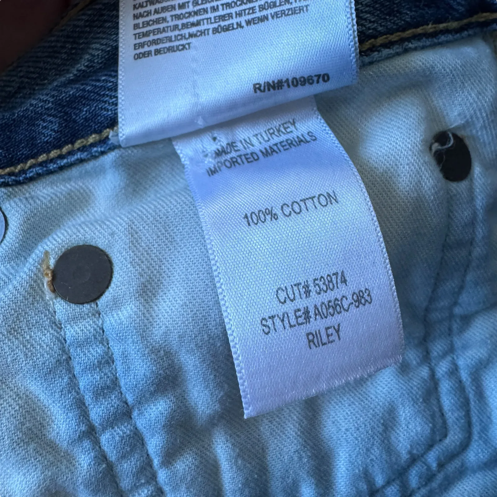 AGOLDE Riley High Rise Straight Crop Jean Frequency - Image 9