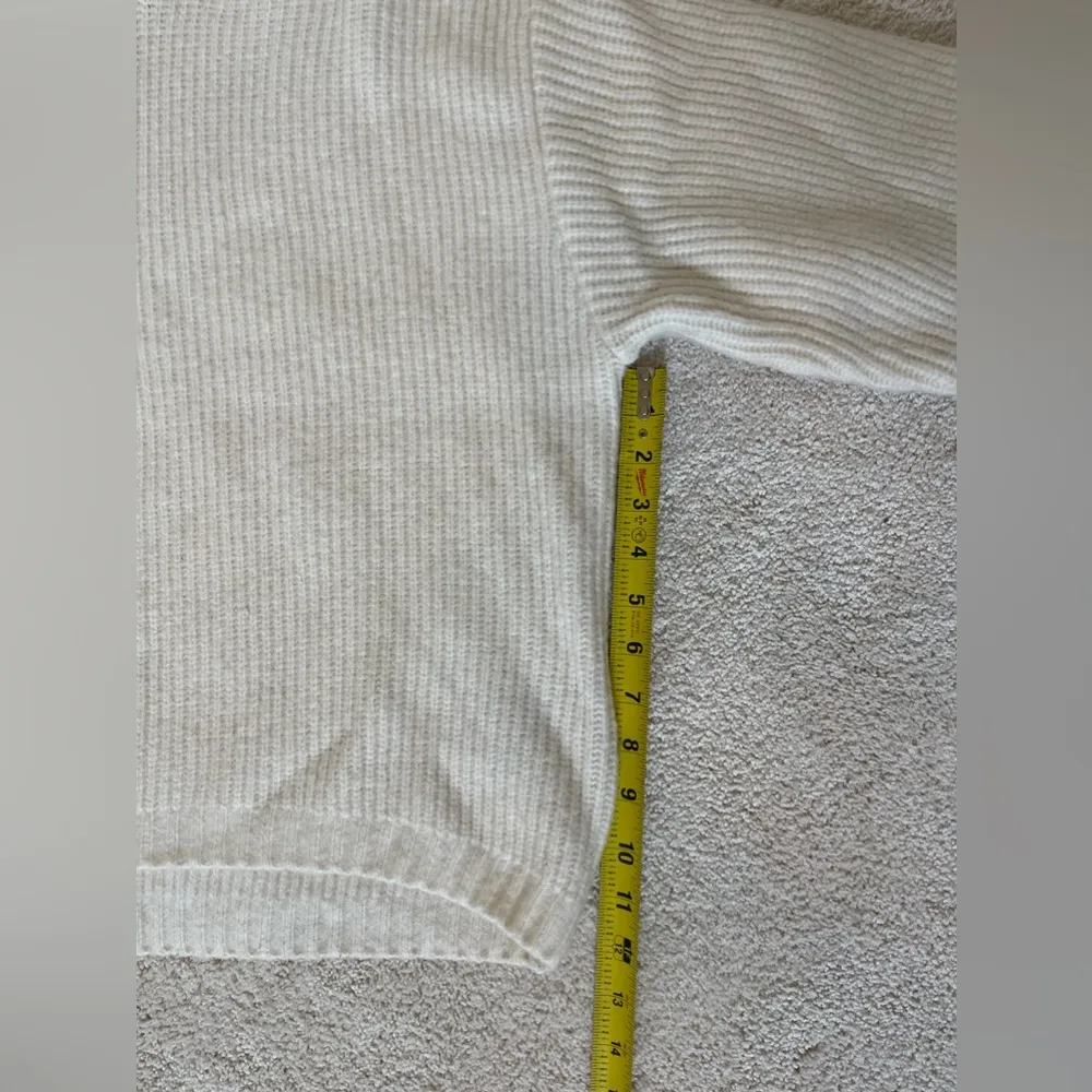 Wool content cream Soft Knit Sweater. Round neck, dropped shoulders. Size Small - Image 10
