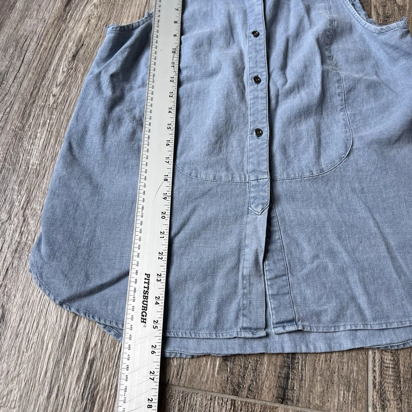 Free People Shirt Sz Small blue Denim Sleeveless Button Up Fray Linen Blend #102 - Image 11