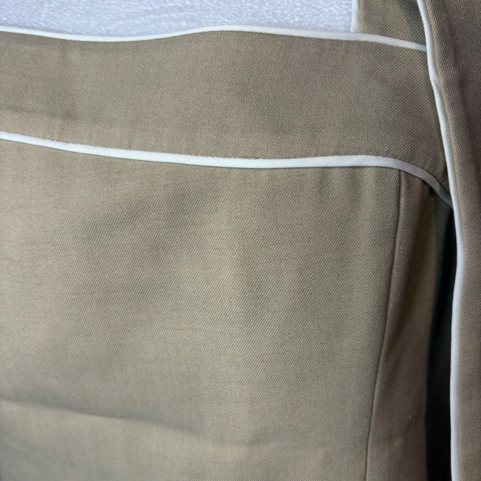 NEW SIGNIFICANT OTHER Abrielle mini dress Anthropologie Sand Halter Neck Tan Size 10 - Image 4