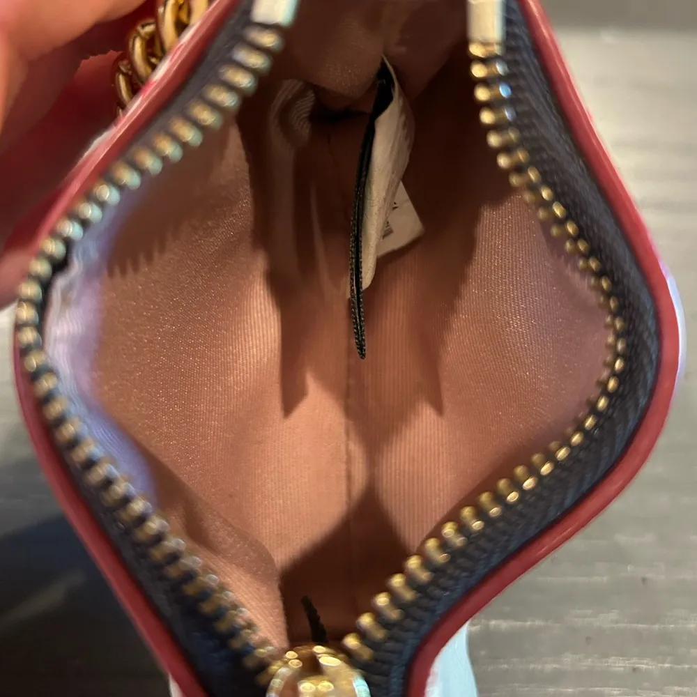 Marc Jacobs Heart Coin Pouch Purse - Image 16