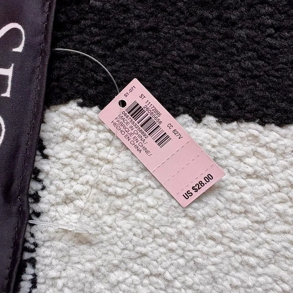 NWT Victoria’s Secret Rose Print Bombshell Scarf - Image 4