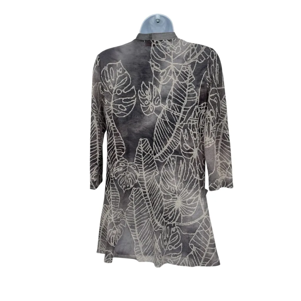 Kamana Women's Tropical Gray Cardigan Embroidered White Pockets Fits Like Medium - Image 3