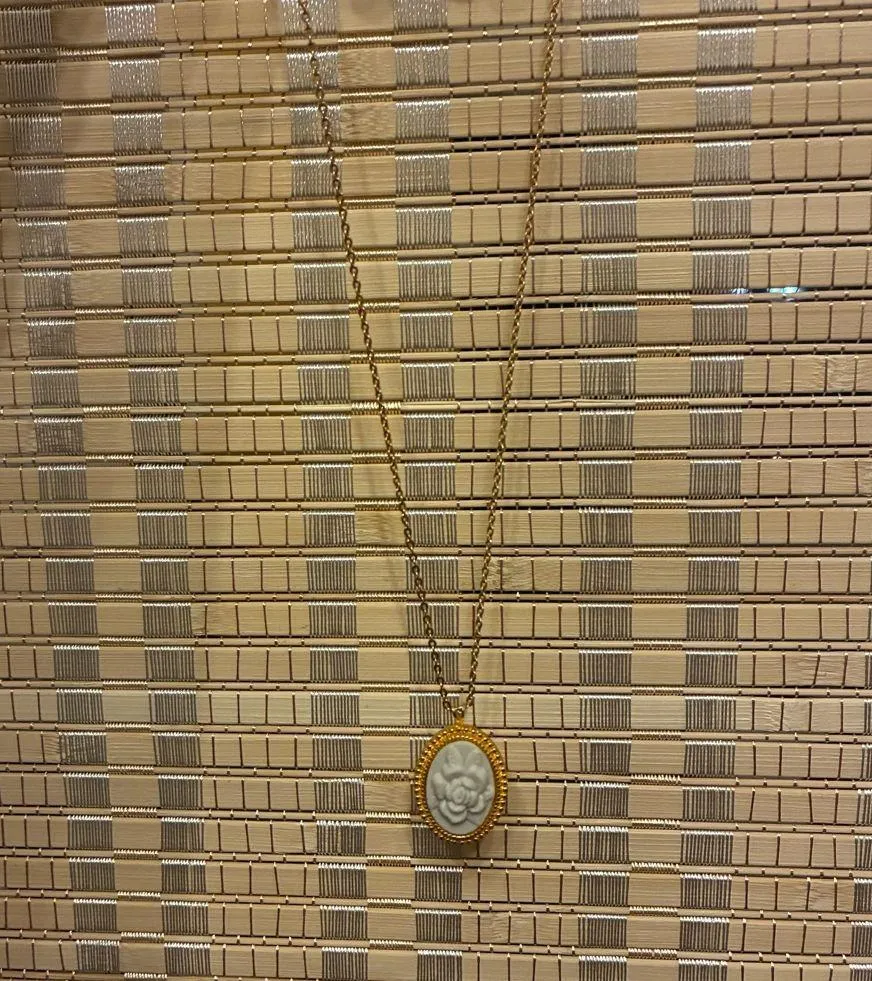 Vintage Hallmark Cards Flower Cameo Necklace - Image 3