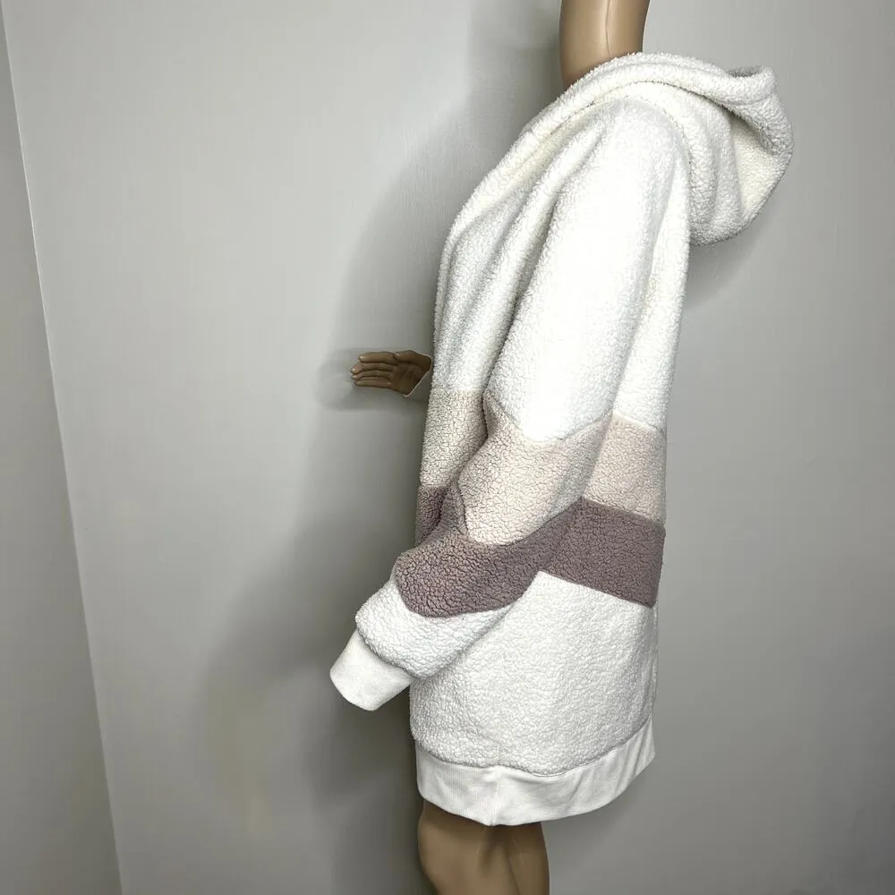 Gilly Hicks Oversized Teddy Cardigan Sweater - Image 2