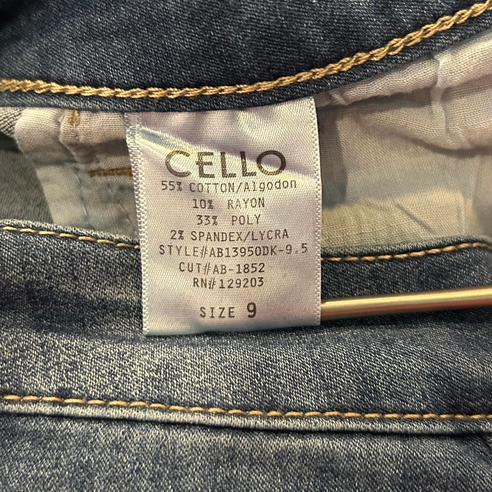 Cello Womens Blue Skinny Jeans Size 9/29 Classicore - Image 5