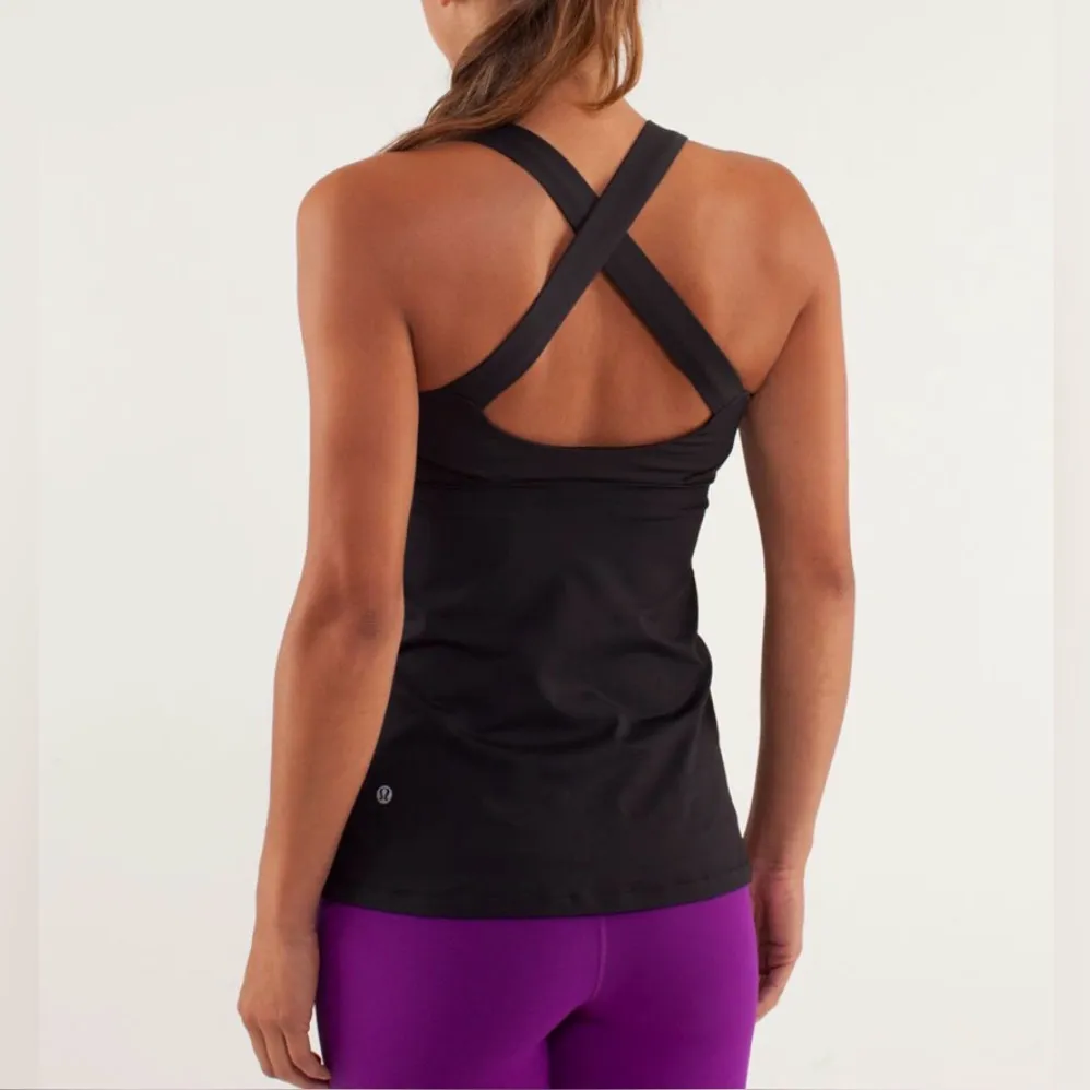 Lululemon Black Top Speed Bra Tank Top Size 8 - Image 2