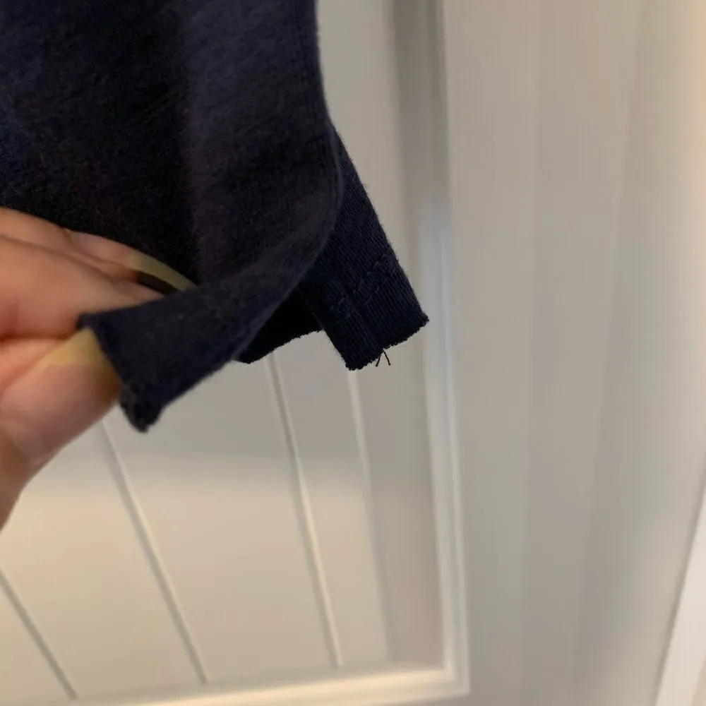 Grey Lab Nordstrom Women’s Tee Shirt Size Small Navy Blue Distressed Bottom NWOT - Image 5