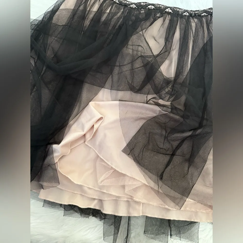 🎄My Michelle Lace Overlay Skirt - Image 2