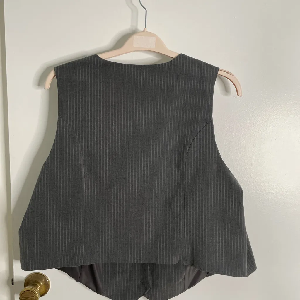 Old Navy Charcoal Pinstripe Women's Pantsuit Set - Image 5