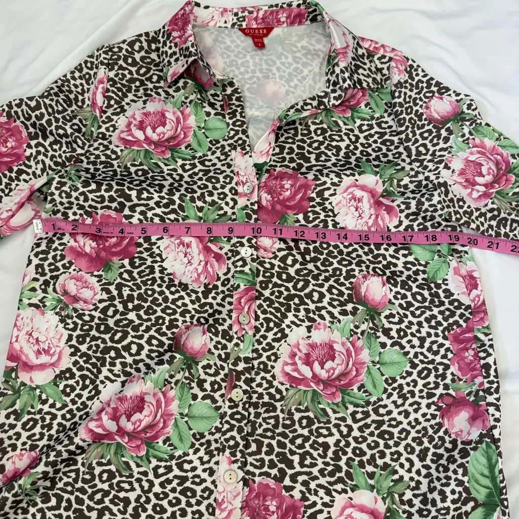Guess Women’s Vianca Printed Satin Shirt Button Down Leopard Animal Floral Work - Image 9