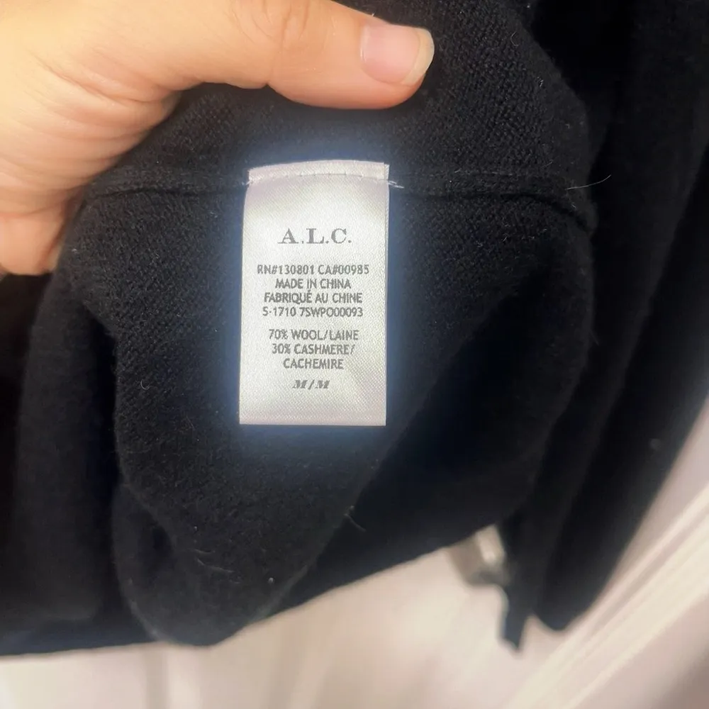 A.L.C.
Edith cutout knitted sweater wool blend cashmere M - Image 7