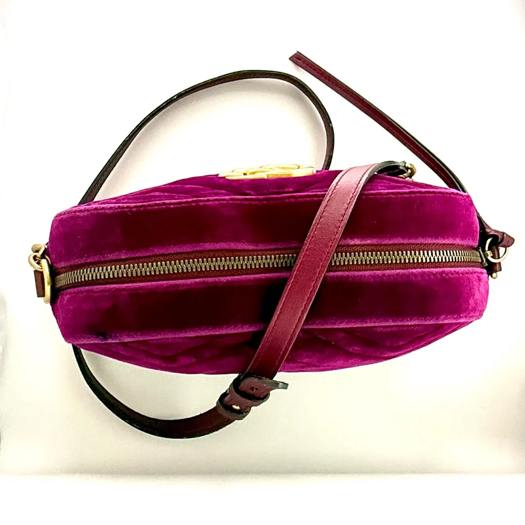 Gucci GG Velvet Marmont Camera Bag, Fuchsia - Image 3