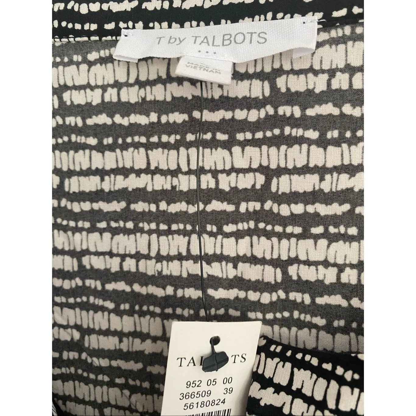 T by Talbots lightweight stretch Sleeveless dress with a dashed line pattern Sz - Image 3