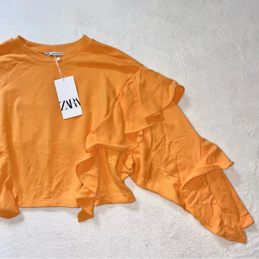 NWT Womens ZARA Orange Ruffle Sweatshirt Pullover top size Small - Image 5
