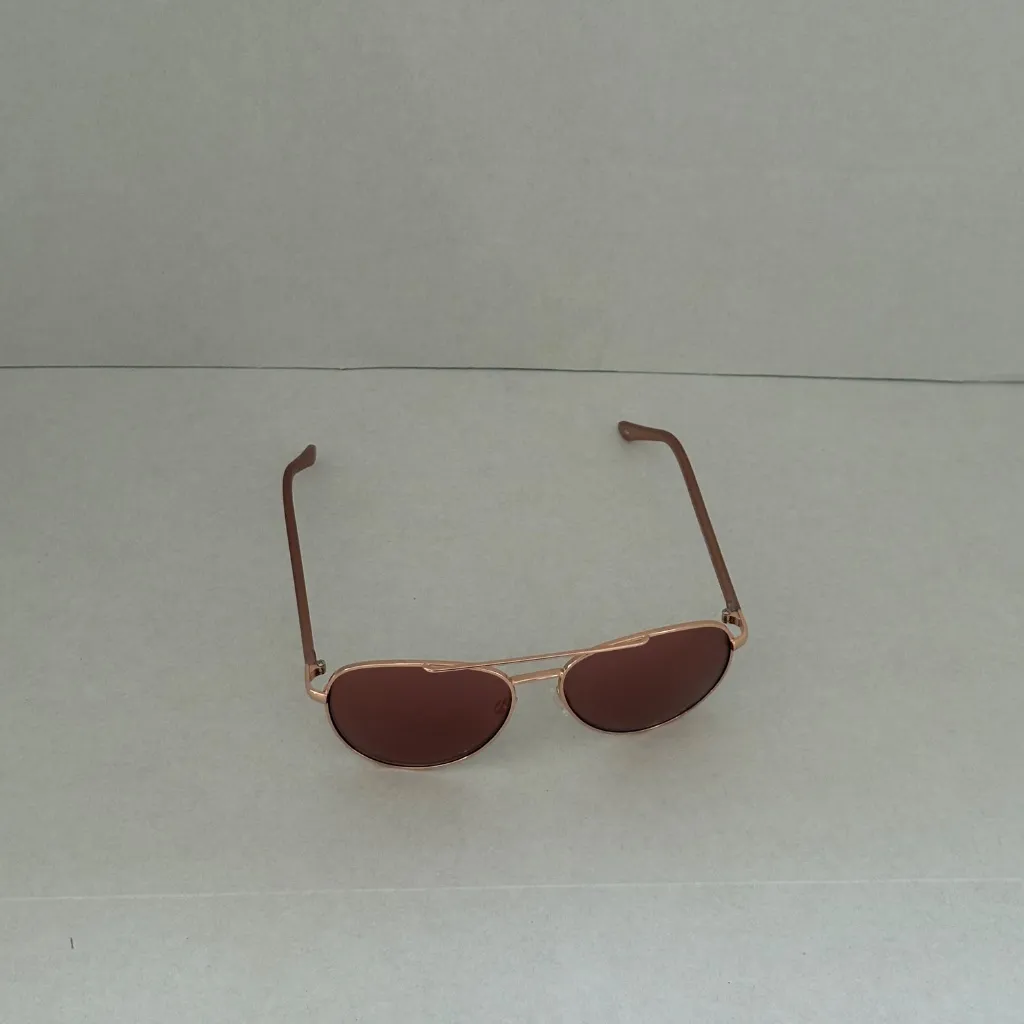PIRANHA Sofia Aviator‎ Sunglasses. Gold - Image 2